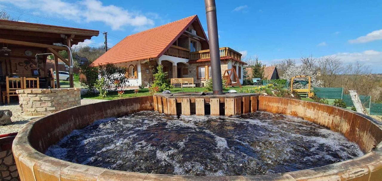 Holiday Home In Balatonendred 44893 Exterior photo